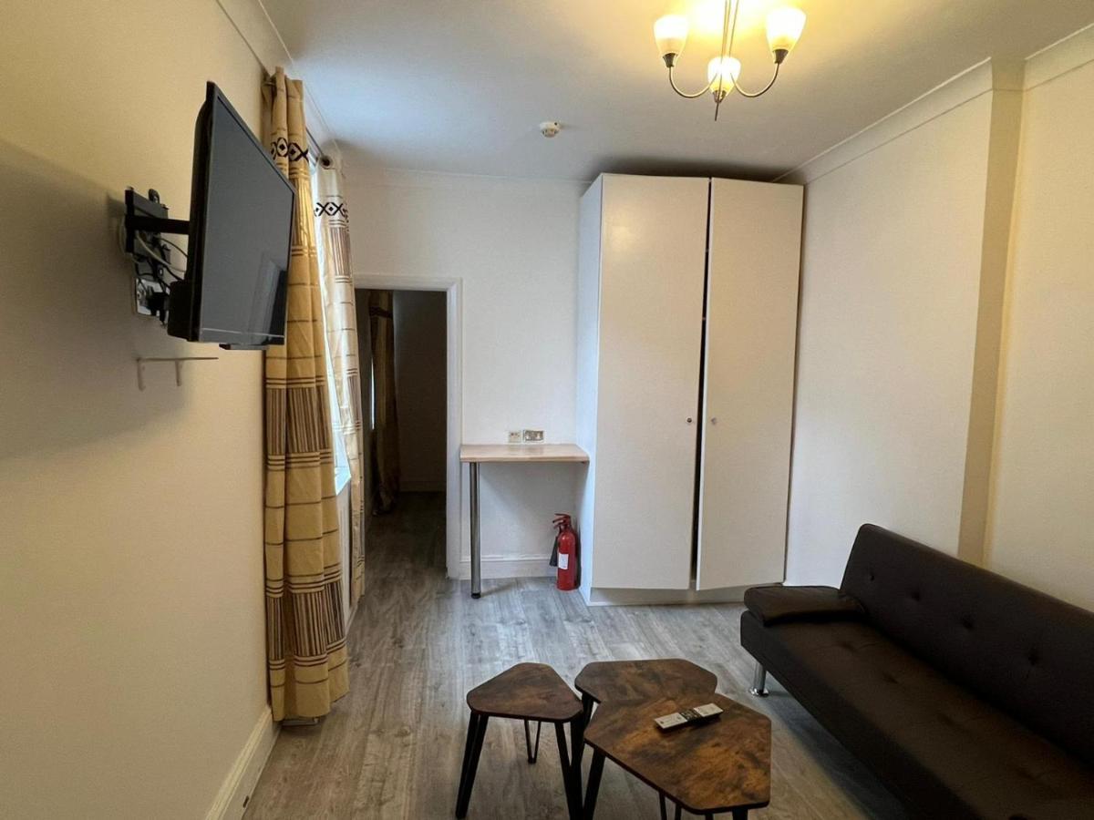 F4-Ground Floor Studio Fits 3 Near Paddington Apartment Londra Exterior foto
